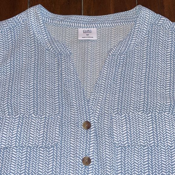 Croft & Barrow Tank Top size M Button Down Blue white - Picture 2 of 7